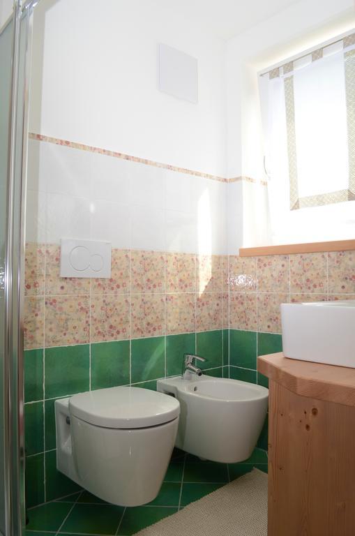 Baita Scaia Bed & Breakfast Cogolo Dış mekan fotoğraf